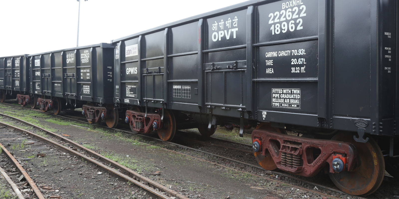 The deal includes the provision of BCFC wagons and a brake van, which has to be finished by March 2026.