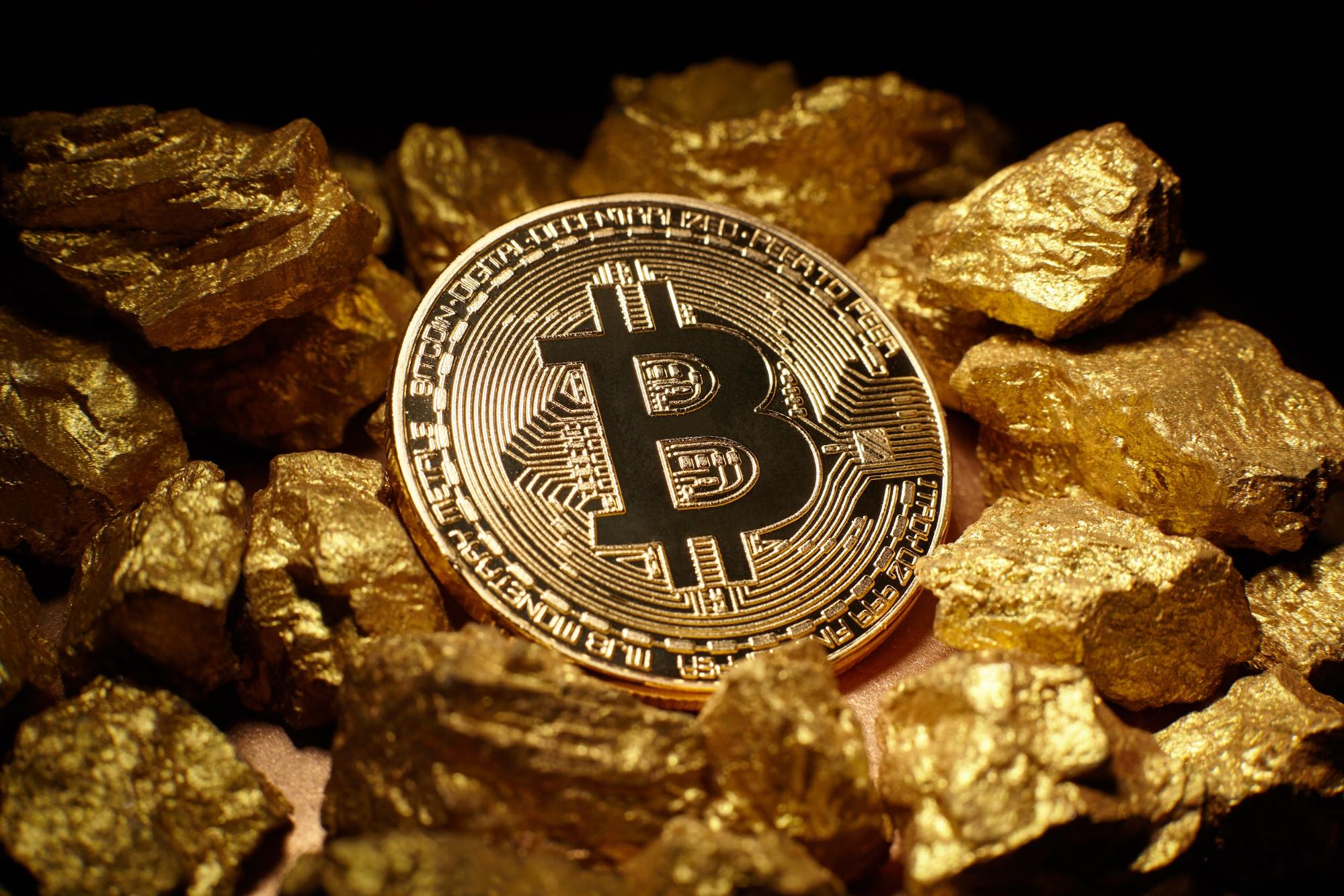 Gold on Track for Biggest One-Day Slide; Bitcoin Draws Rotation Flows; Why Capital Will Funnel into Altcoins Next