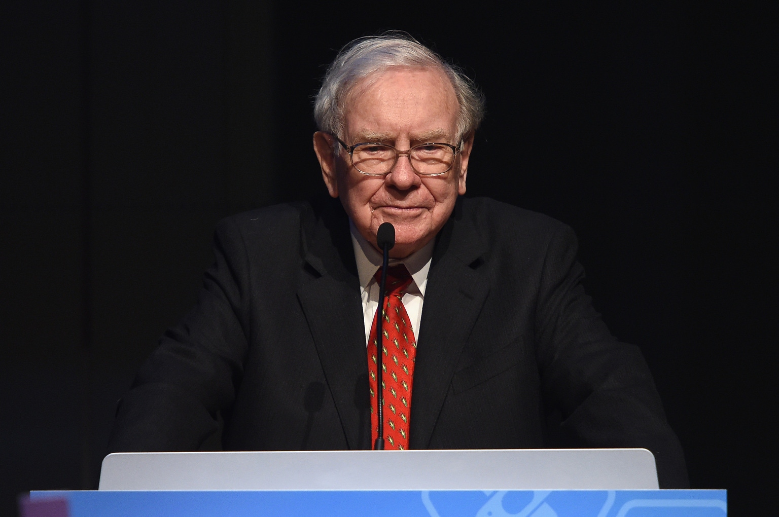 Berkshire Hathaway: I’m Going All In (NYSE:BRK.A)