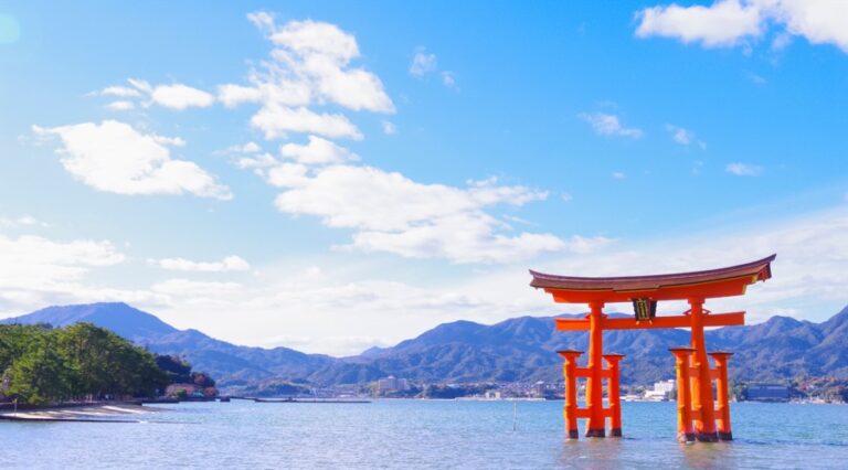 Japan (shutterstock)