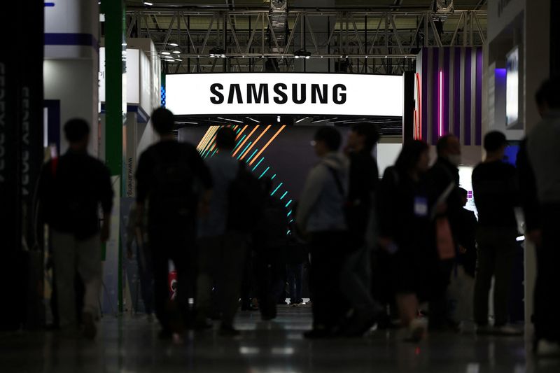 Samsung Electronics family to sell $1.2 billion stake amid share rally