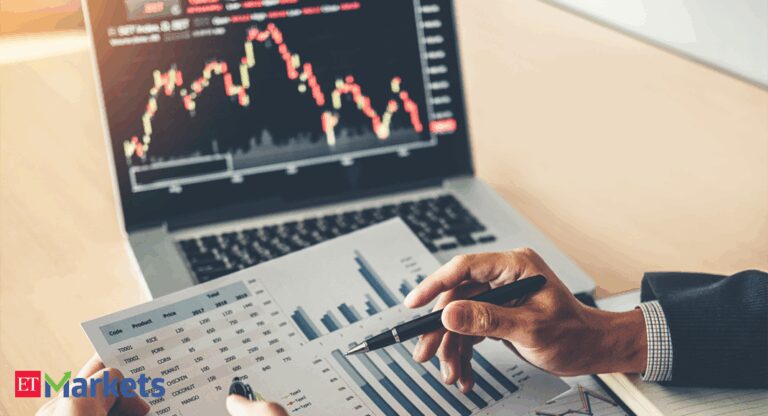 Stallion India, Orient Tech among 10 smallcaps that rallied up to 40% last week. Own any? - Top 10 Smallcap Stocks Rally 18–42% Last Week