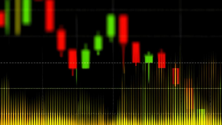 Why Is Crypto Crashing?: ETF Outflows, Stablecoin Dip, DAT Reversals Signal Crypto Capital Flight
