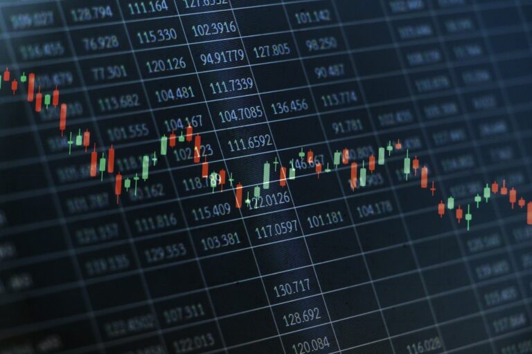 Best Crypto Presales Of 2025: The Real Fight is Digitap ($TAP) vs. BlockDAG