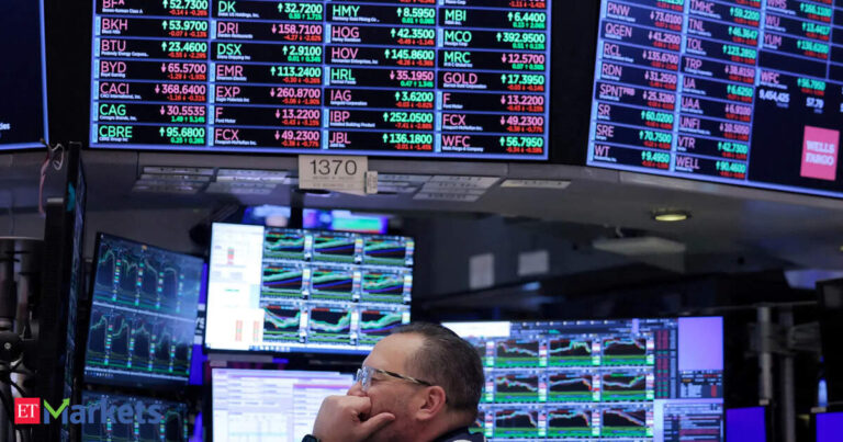 Don't panic yet, investors say, as high-flying AI stocks tumble