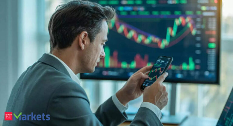 HUL,  Coal India among 30 companies set record dates for interim dividends, stock splits next week. Full list here - Corporate calendar next week