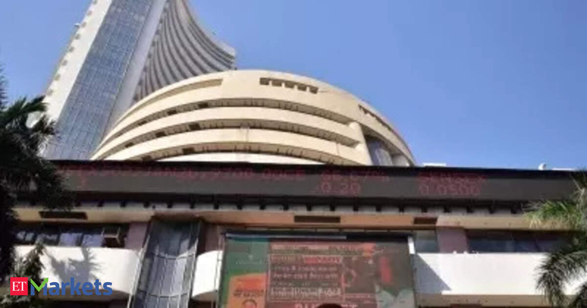 Market Wrap: Sensex ends 319 pts higher, Nifty tops 25,570 as global sentiment brightens on U.S. reopening hopes