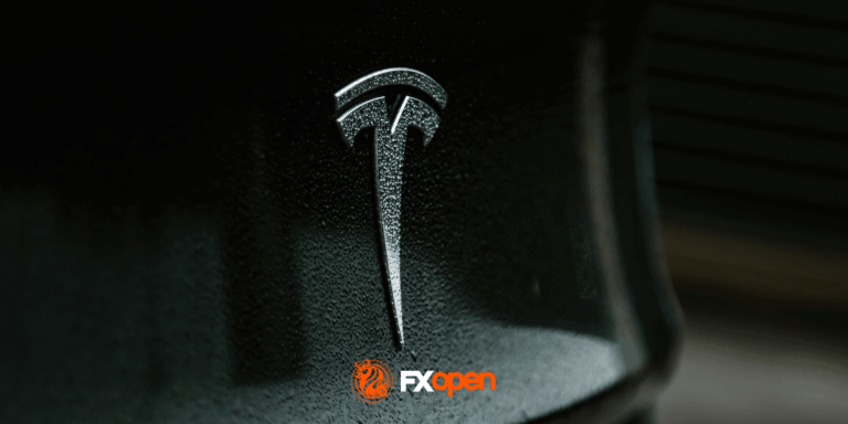 Musk Could Earn a Trillion: How Are Tesla (TSLA) Shares Reacting?