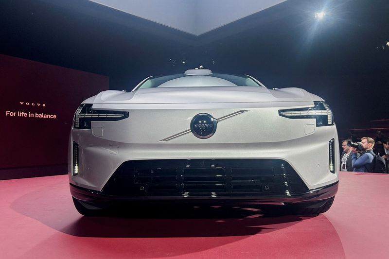 Volvo Cars ramps up profit margin goal as pursues strategy reset