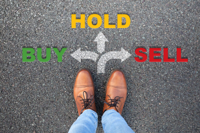 Dollar Mirrors Market Doubt, Sterling Saved, Yen Sinks - ActionForex