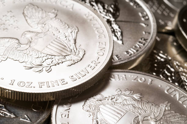 XAG/USD: After Hitting Fresh Highs, Silver Tumbles Over 15% - ActionForex