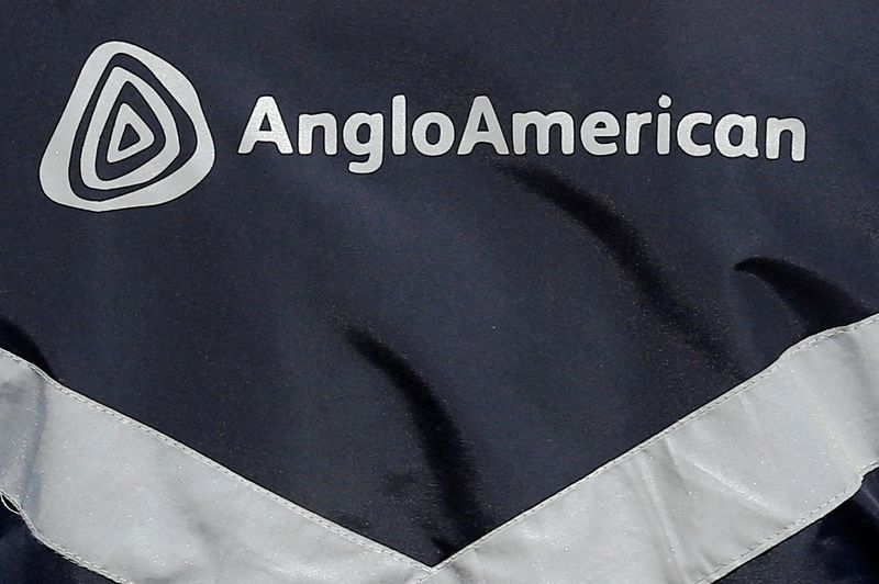 Anglo American withdraws executive pay resolution ahead of Teck merger vote