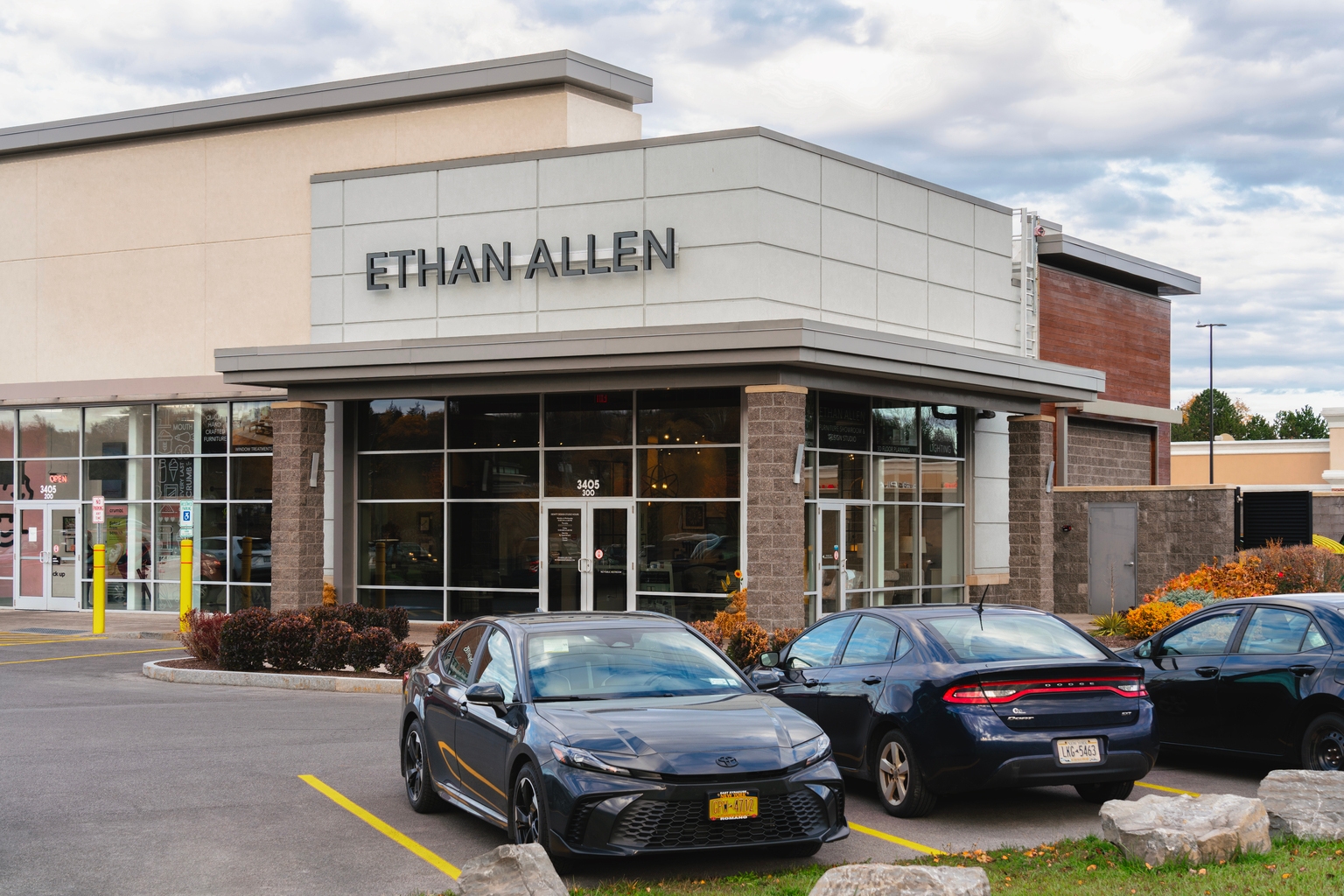 Ethan Allen Interiors: Trouble Is Brewing, But This Prospect Can Weather That Storm (ETD)