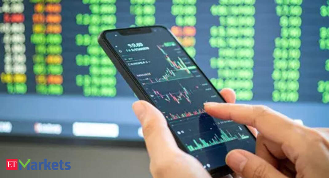 Jefferies names Axis Bank, MandM, among 10 stocks as its top bets. How many do you own? - Nifty Dec 2026 projection