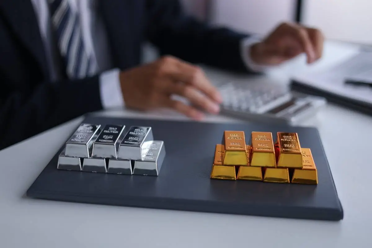 Precious Metals Prices: Fed Policy vs Geopolitical Risk - Edge-Forex