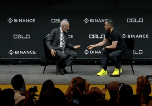 CZ hands Schiff a piece of gold