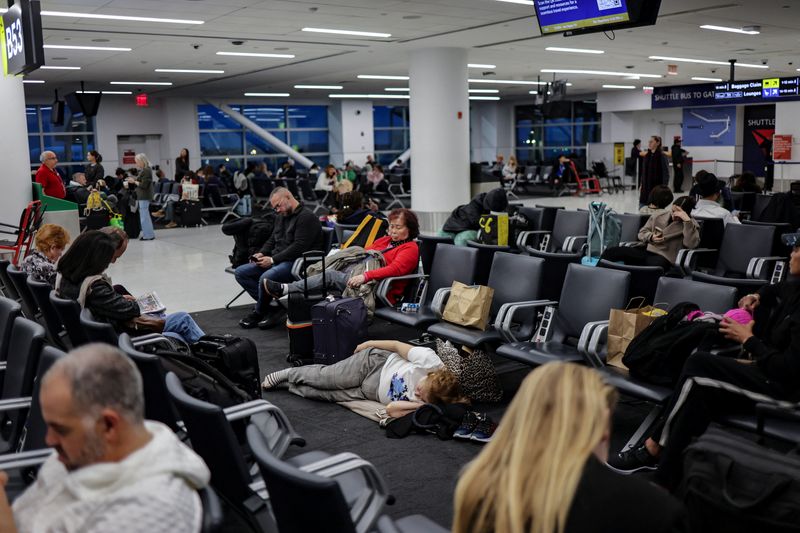US airlines cancel over 1,000 flights due to winter storm Devin