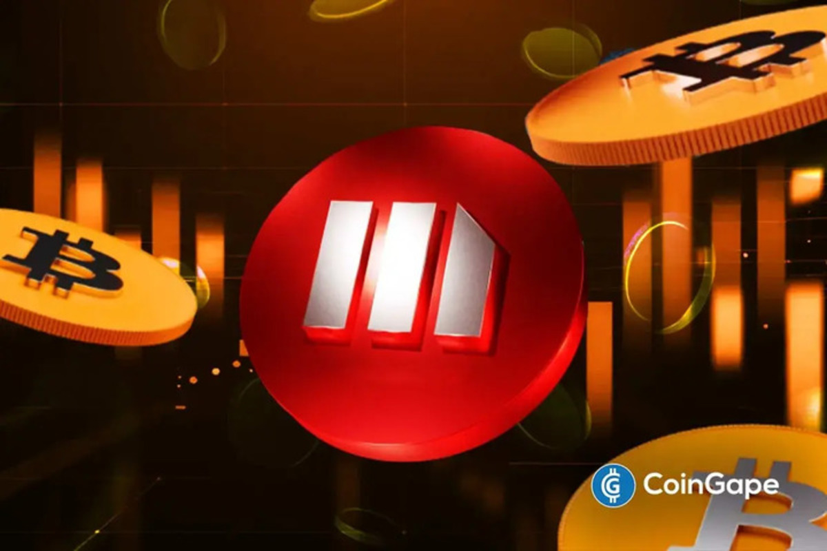 MicroStrategy MSTR logo with Bitcoin coins and market bars illustrating stock volatility tied to Bitcoin price moves