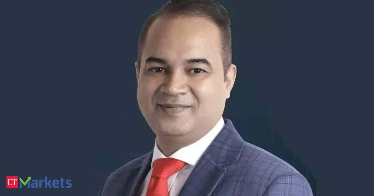 If not a fund manager, Siddhartha Bhaiya would have been a "bean counter". Ace investor's motto, key learnings