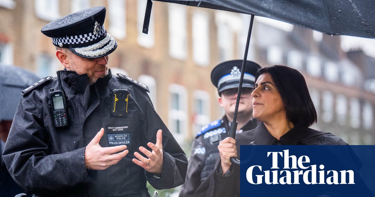 Labour announces policing overhaul but critics fear it will centralise power