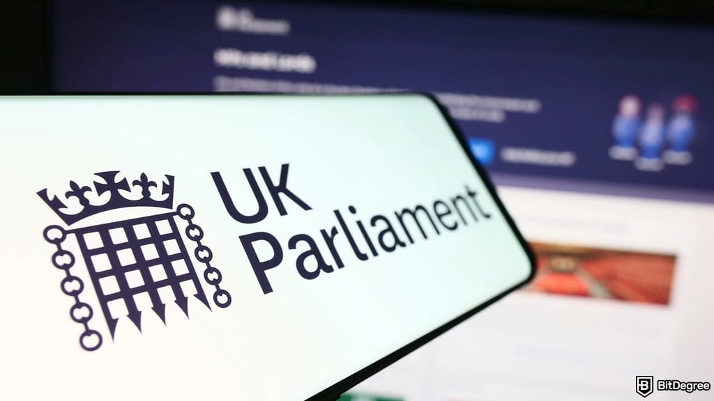 UK Lawmakers Warn AI Boom Outpaces Financial Regulators