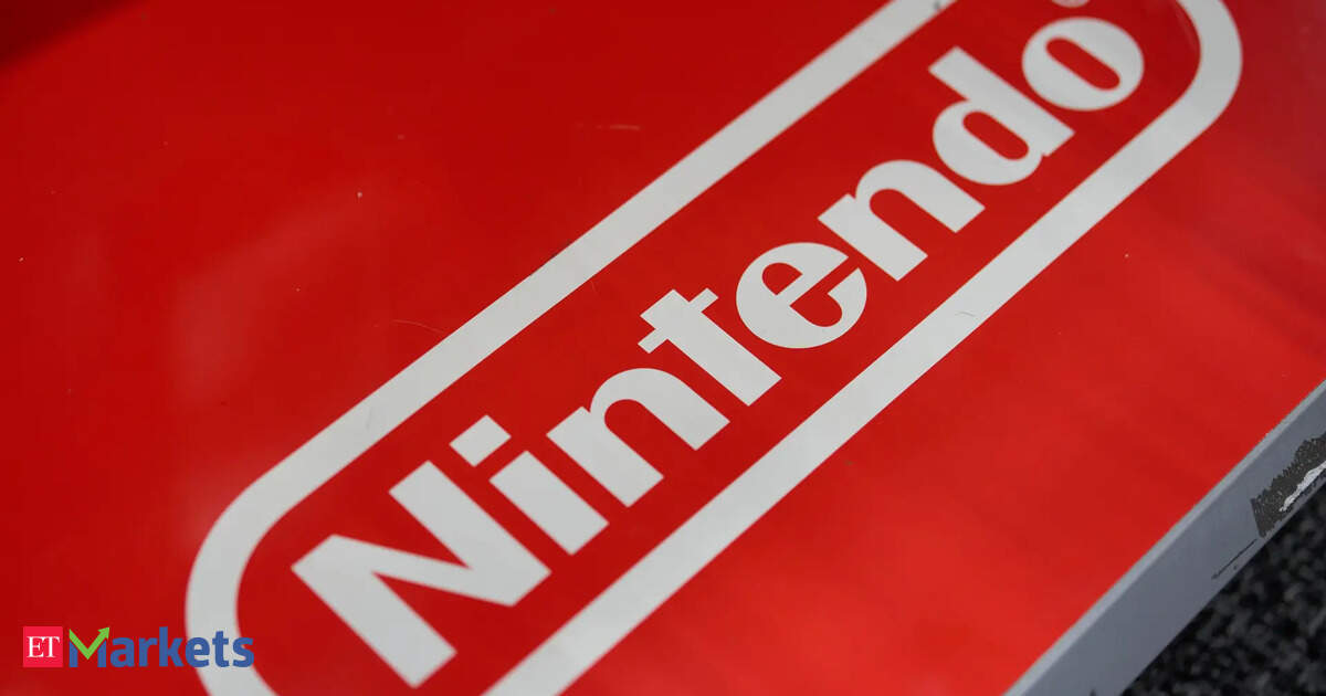Nintendo plans around $1.9 billion share sale by Kyoto bank and others: Report