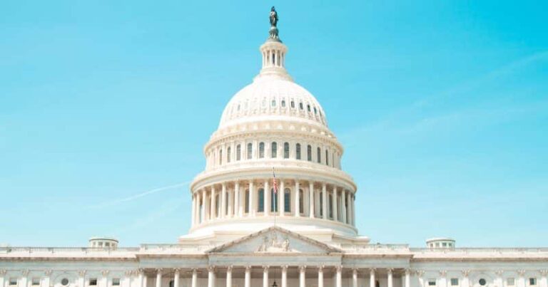 White House to meet with crypto firms and banks on stablecoin yield this afternoon