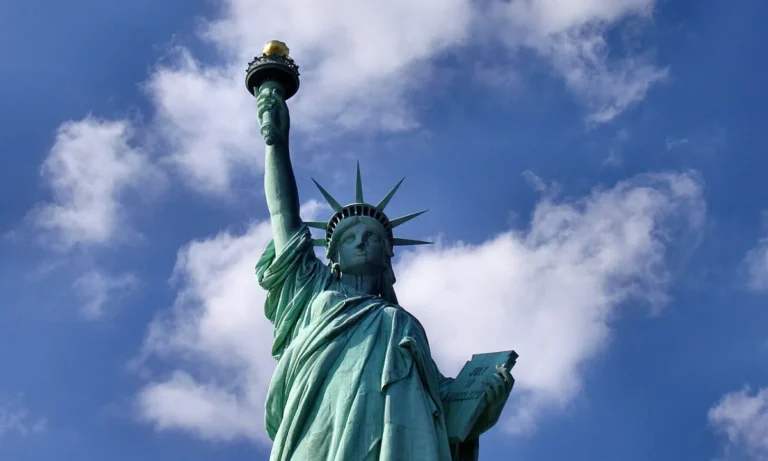 How Financial Nihilism is Driving the Crypto Betting Boom | BitcoinChaser