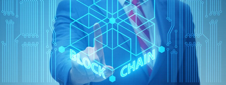 Young businessman in innovative blockchain concept — Stock Photo, Image Young businessman in innovative blockchain concept