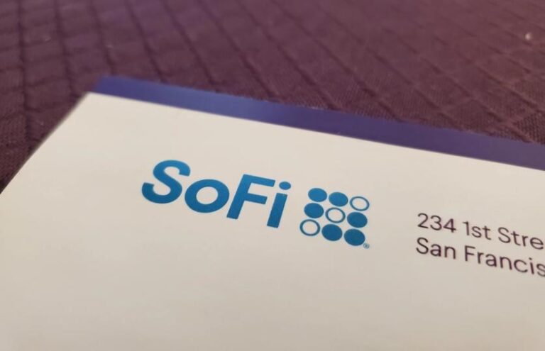 SoFi is launching a 24/7 banking hub that blends traditional cash with crypto