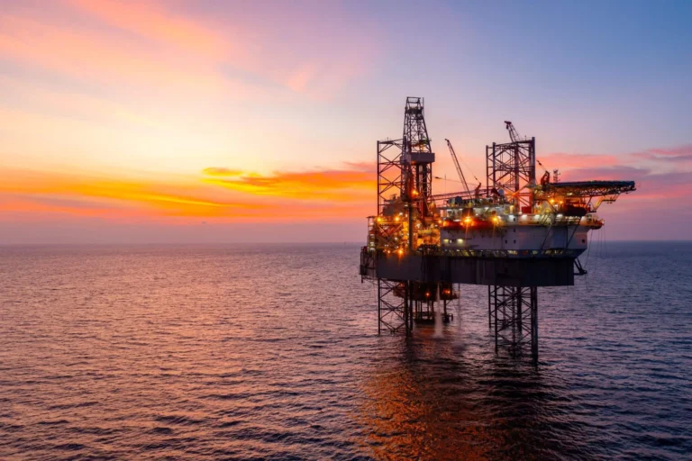 Oil Could Hit $150 Per Barrel If Hormuz Strait Remains Closed, Citi Warns - Blockonomi