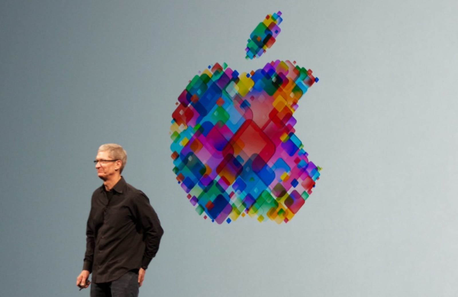 Breaking: Crypto Holder Tim Cook Resigns as Apple CEO - U.Today
