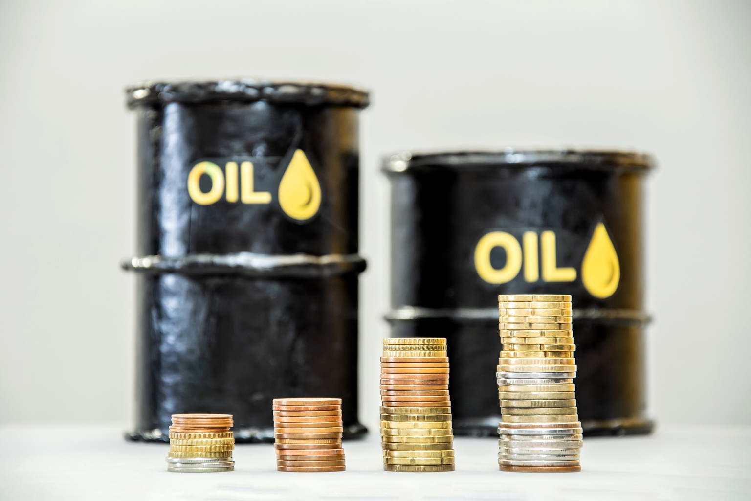 Commodities: Oil Jumps Amid Trump's Escalation Warning