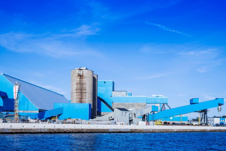 Compass Minerals Stock: Pittsburgh’s Ice Reveals The Value Chain (NYSE:CMP)