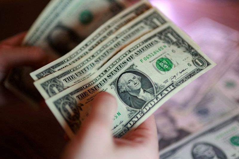 Dollar hits one-week high as Middle East tensions reignite