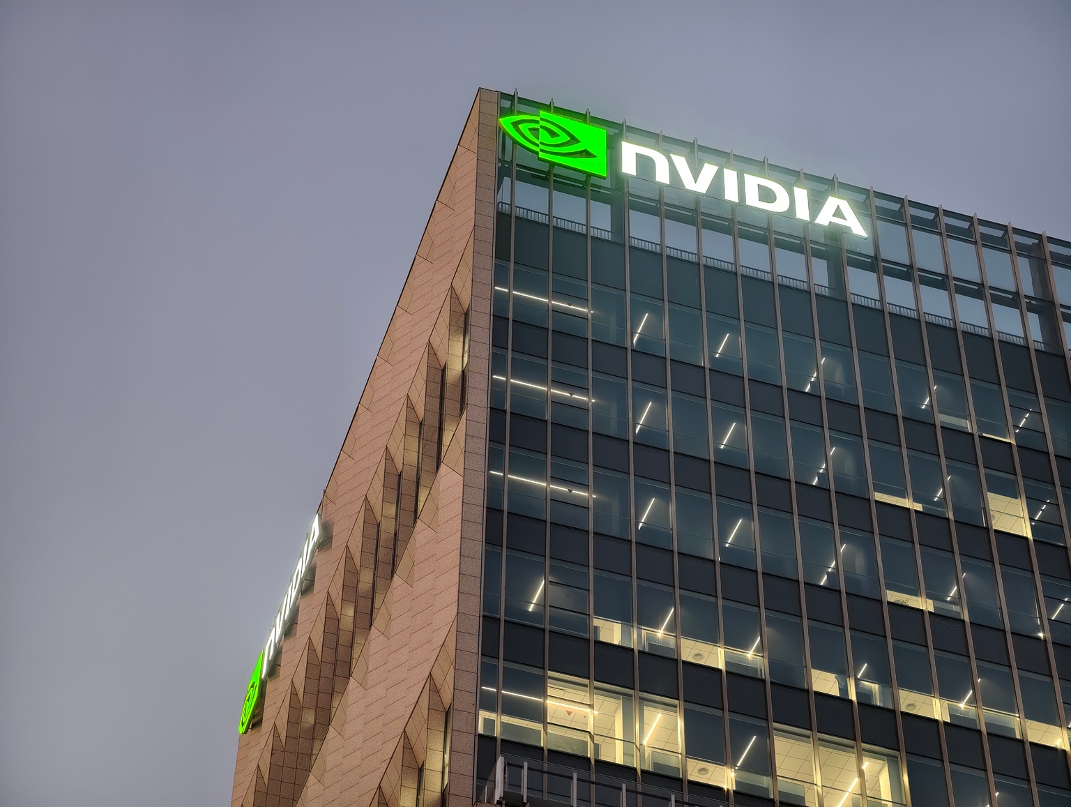 NVIDIA Vs. AMD: Buy The Dominant Leader At A Discount (NASDAQ:NVDA)