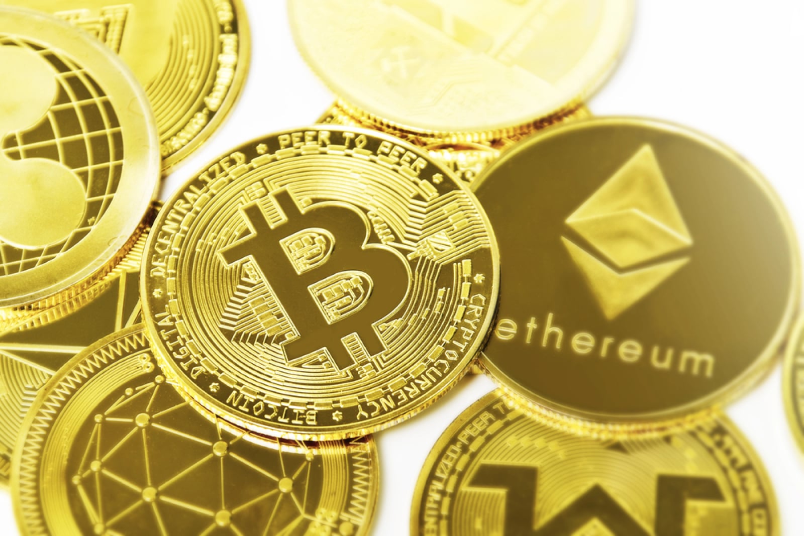 Bitcoin (BTC), Hyperliquid (HYPE), Zcash (ZEC), Dogecoin (DOGE) and Ethereum (ETH) Price Analysis for May 23: Fundamental Shift in Investors' Sentiment - U.Today