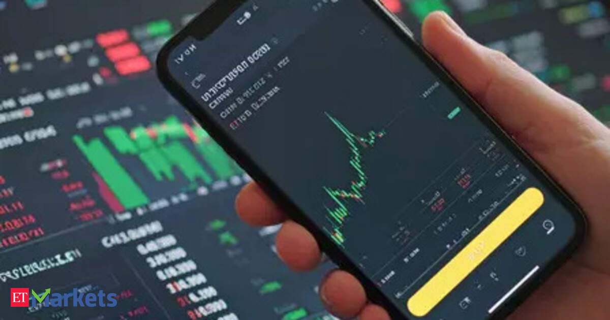 FIIs, weak global cues among 5 factors that could keep D-St under pressure this week